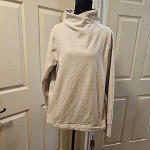 Athleisure Yoga Sweatshirt By Yogalicious Size Large SUPER SOFT with Thumb Holes